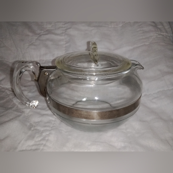 Pyrex Kitchen Vintage Pyrex Glass Coffee Pot 826b With Lid Poshmark